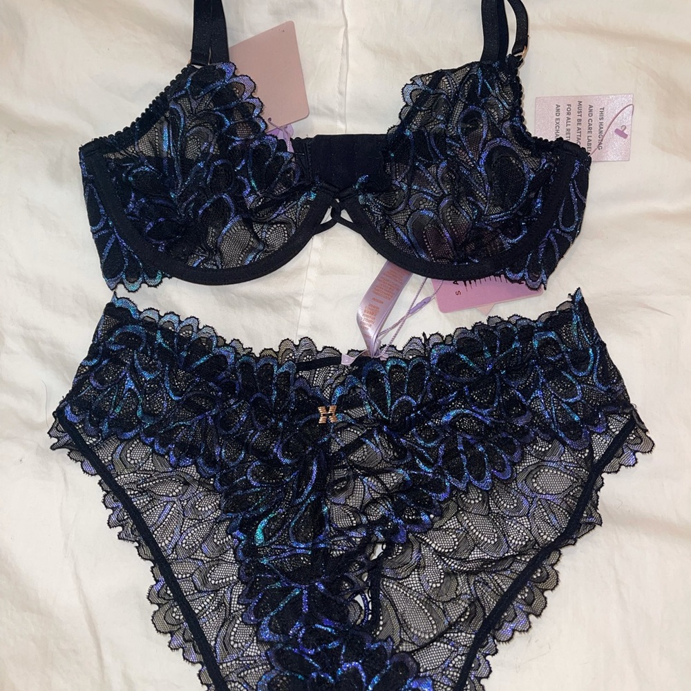 Limited Edition Savage X Fenty Bra and Panty Set